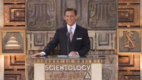 El Sr. David Miscavige, líder eclesiástico de la religión de Scientology y Presidente de la Junta de Religious Technology Center, presidió la ceremonia de inauguración de la nueva Organización Ideal de Scientology para México. 