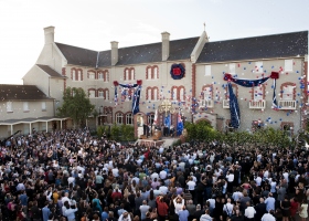 La totalmente renovada Iglesia de Scientology de Melbourne fue inaugurada el 29 de enero de 2011, en una ceremonia a la que asistieron 2000 scientologists y sus invitados. 
